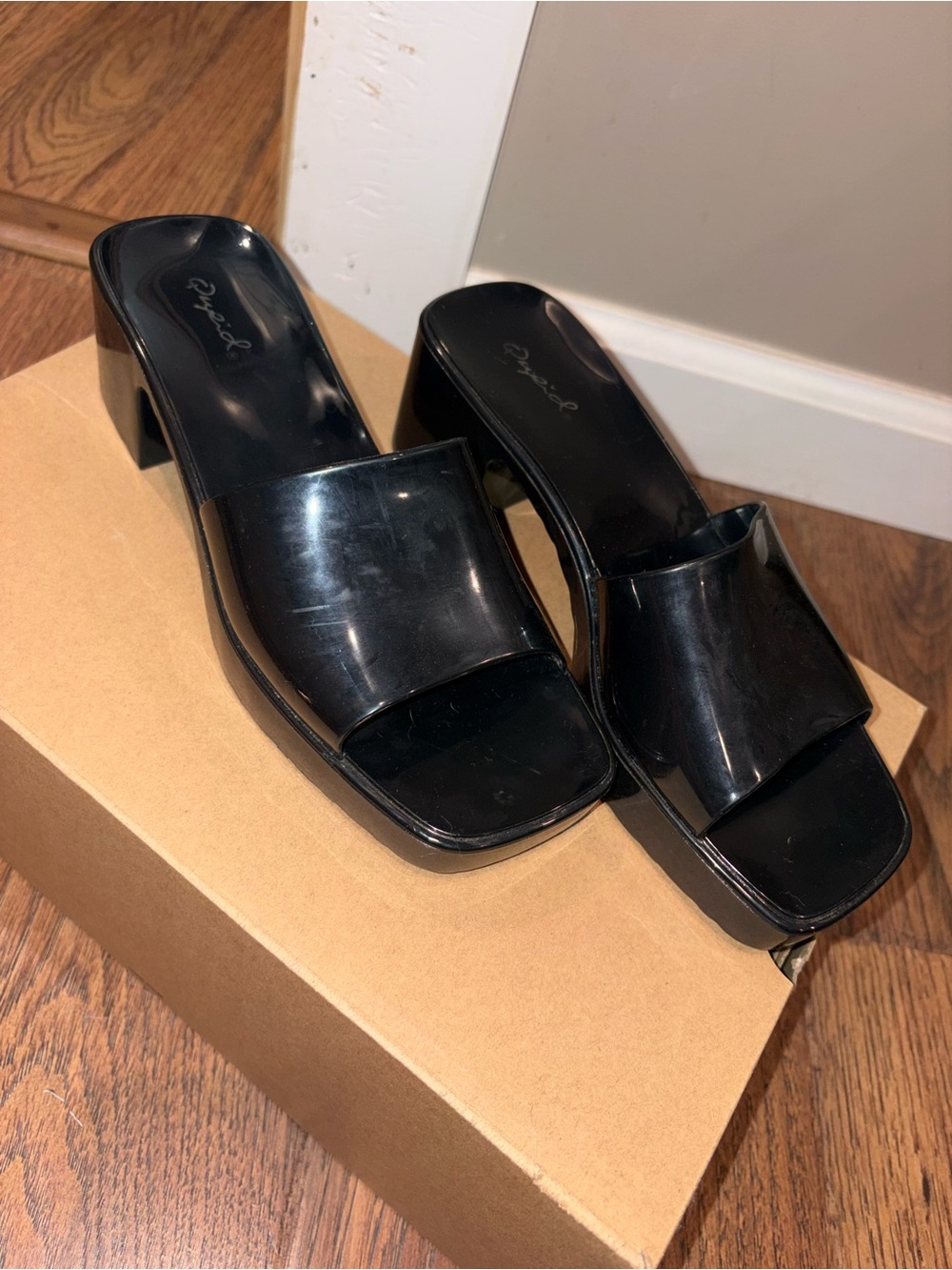 Qupid Black Square-Toe Block Heel Mules